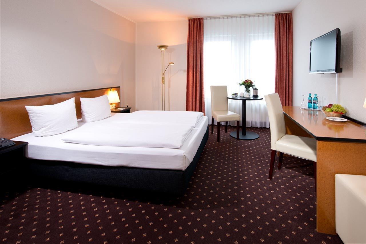 Achat Hotel Hockenheim Εξωτερικό φωτογραφία